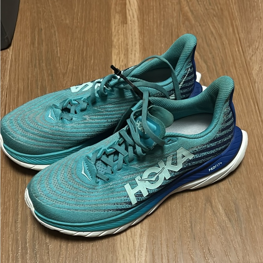 Hoka Women’s Mach 5 Running Shoes 9.5